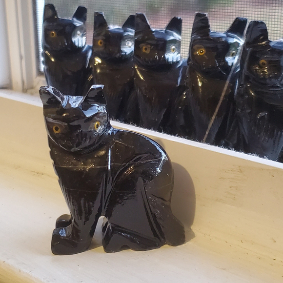 BLACK CATS! Carved, Black Onyx, Home Decor, Wiccan, Pagan, Mystical, Good Luck - Picture 3 of 6